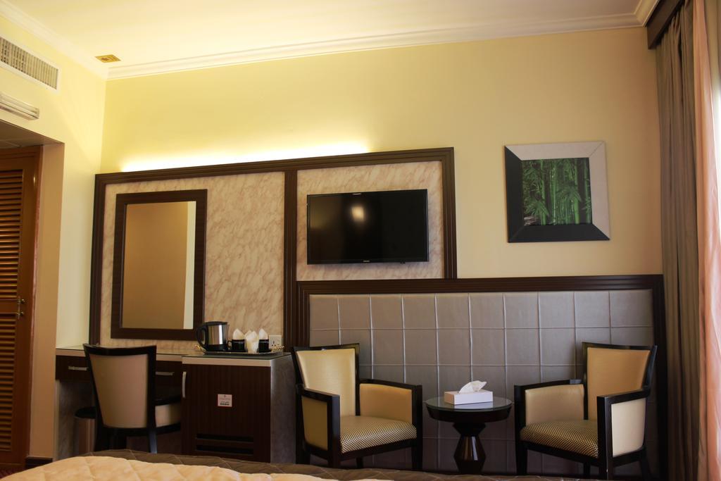 Al Khaleej Grand Hotel Dubai Dış mekan fotoğraf