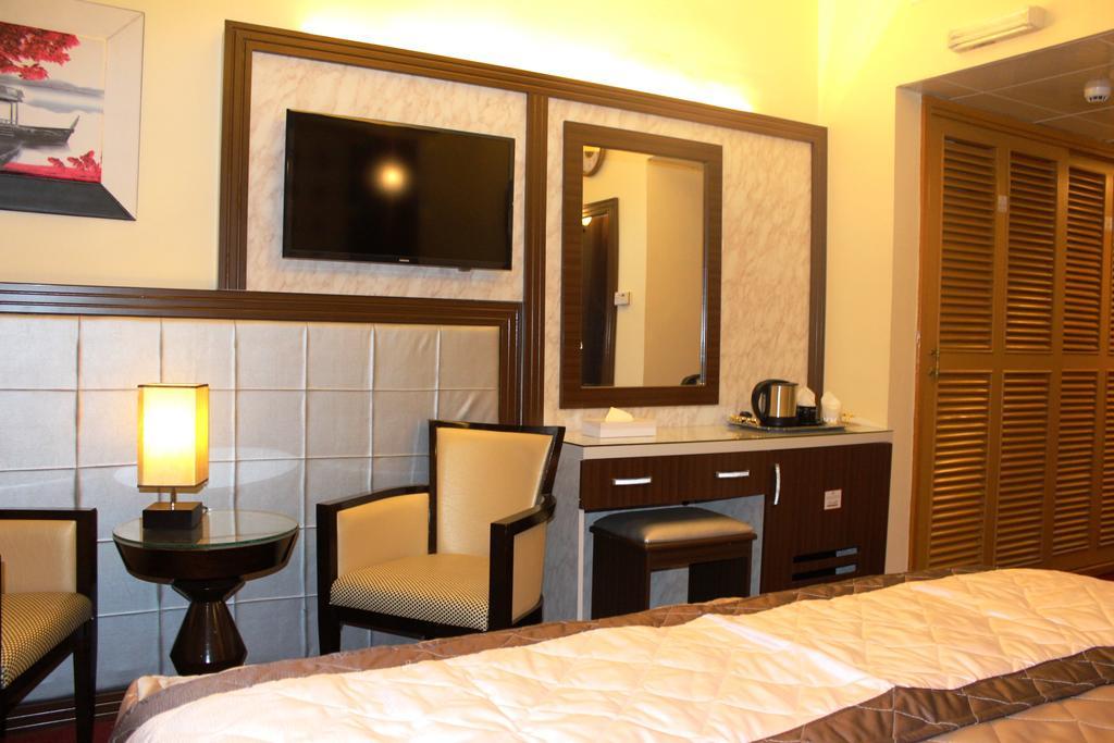 Al Khaleej Grand Hotel Dubai Dış mekan fotoğraf