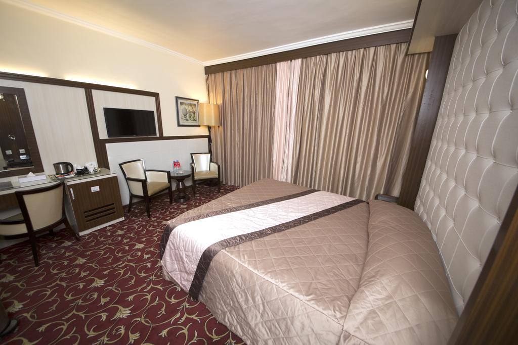 Al Khaleej Grand Hotel Dubai Dış mekan fotoğraf