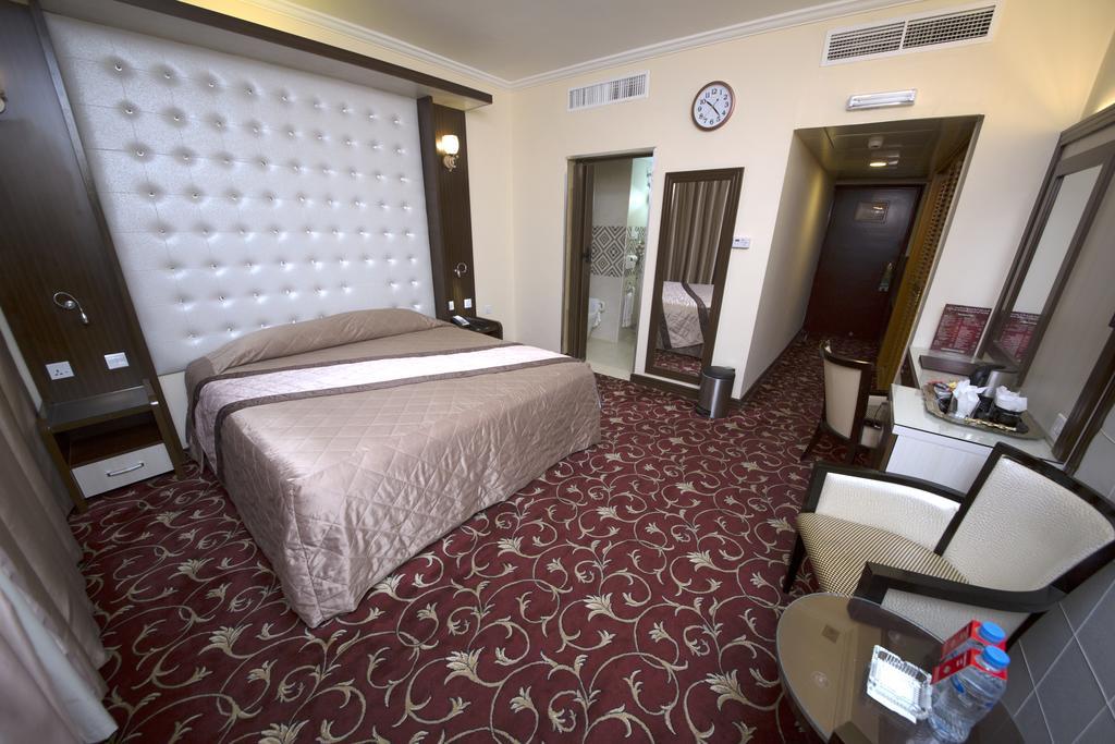 Al Khaleej Grand Hotel Dubai Dış mekan fotoğraf